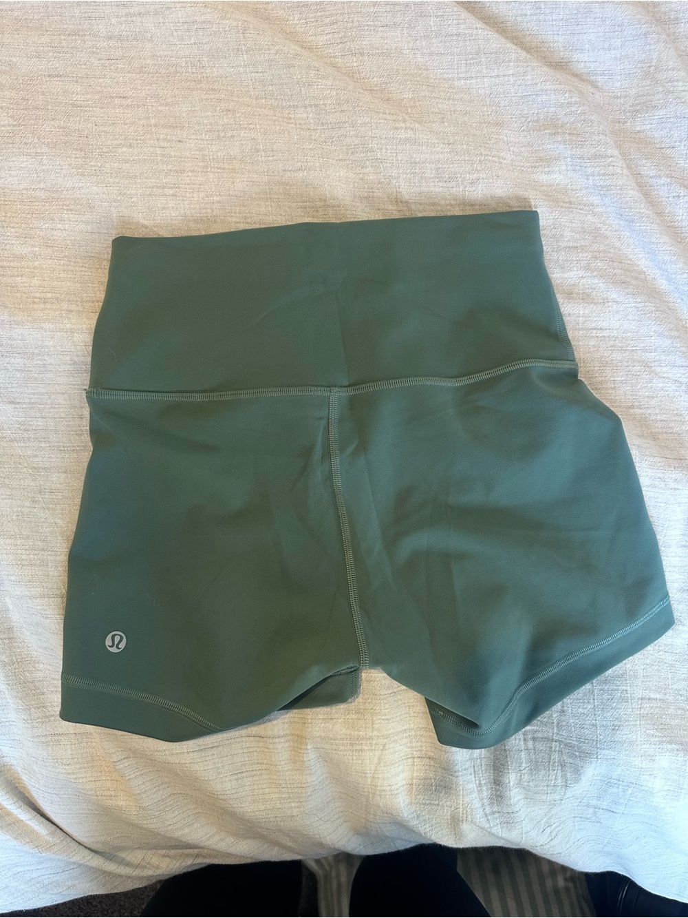 Lululemon align shorts size 6